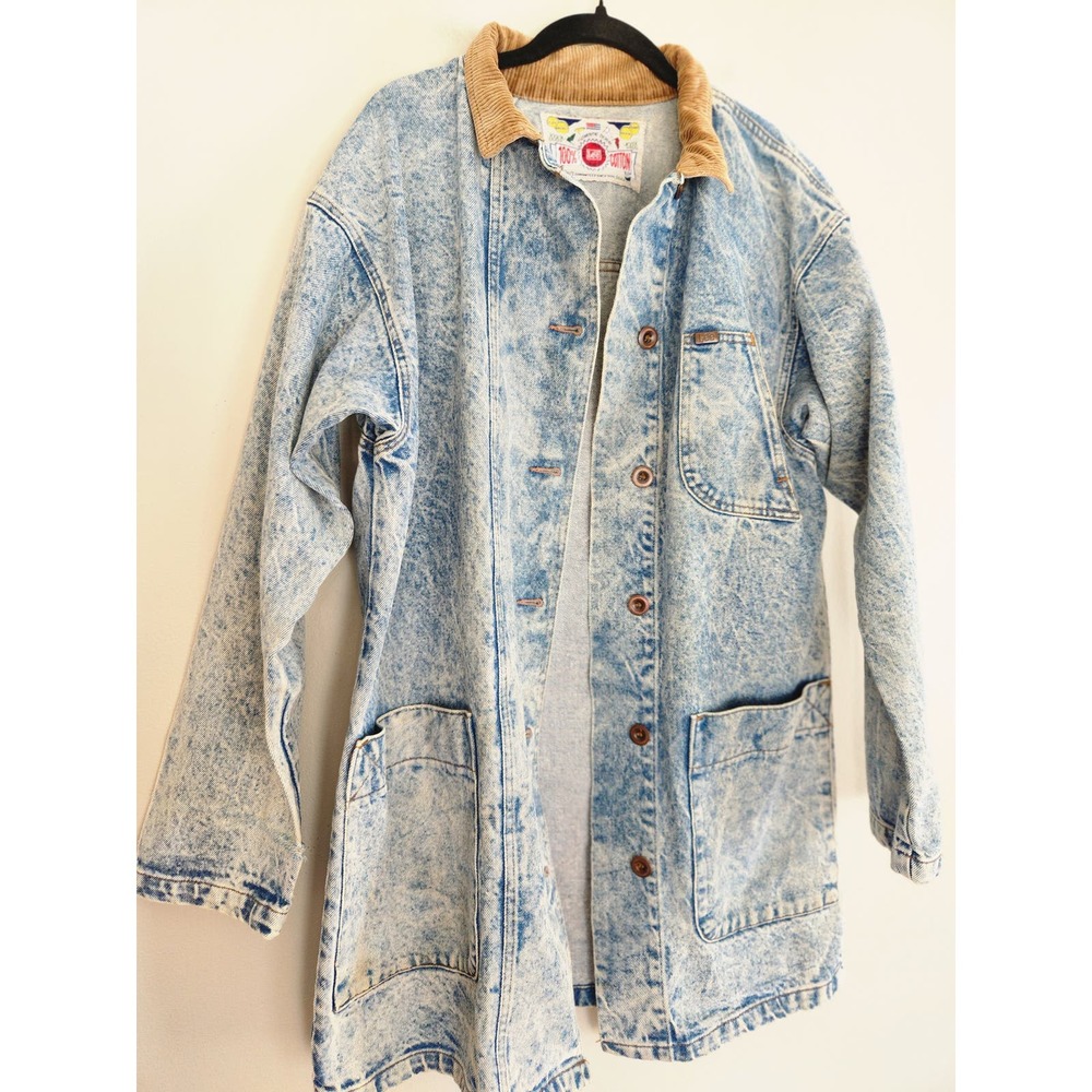 Lee Light Wash Denim Trucker Jacket with Corduroy Collar